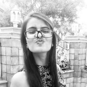 Meet your Posher, Komal